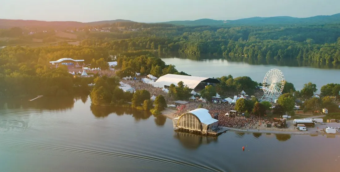 La presqu’ile du Malsaucy va accuillir de nouveau le mythique groupe Muse en 2022 